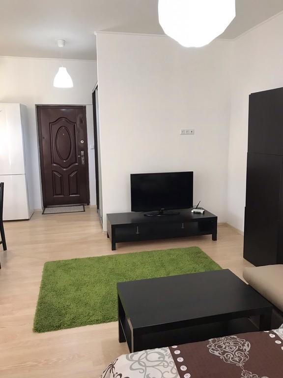 Gil Apartments, Квартира Студия В Самом Центре Пл Петефи Uschhorod Exterior foto